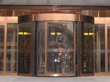 酒店旋轉(zhuǎn)門