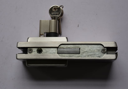 旋轉(zhuǎn)門地鎖