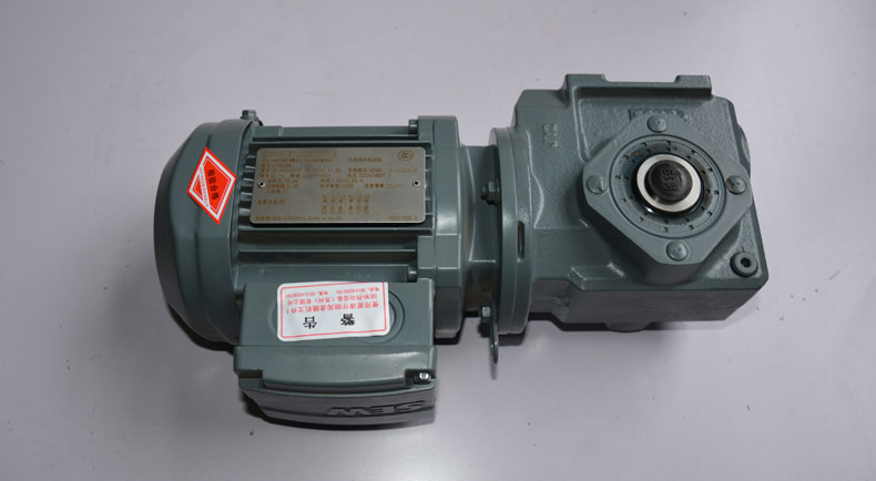 旋轉(zhuǎn)門電機(jī)