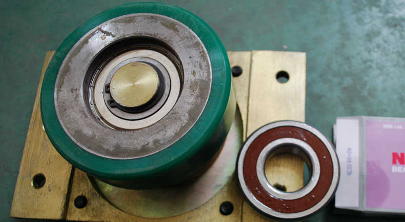 旋轉(zhuǎn)門主動輪