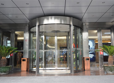 歐必翼旋轉(zhuǎn)門