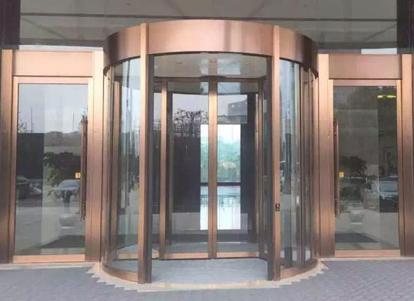 賓館旋轉(zhuǎn)門