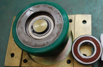 旋轉(zhuǎn)門主動(dòng)輪